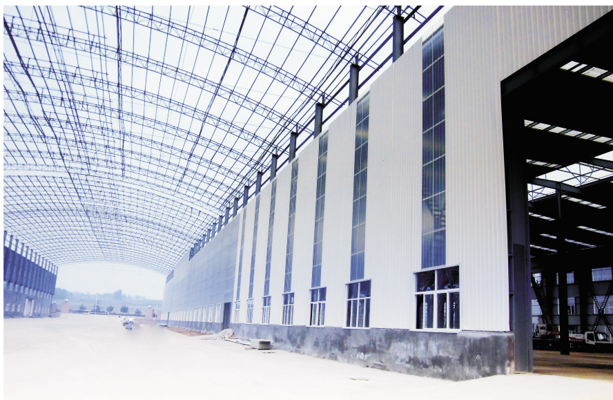 青島正和鋼結(jié)構(gòu)有限公司車間